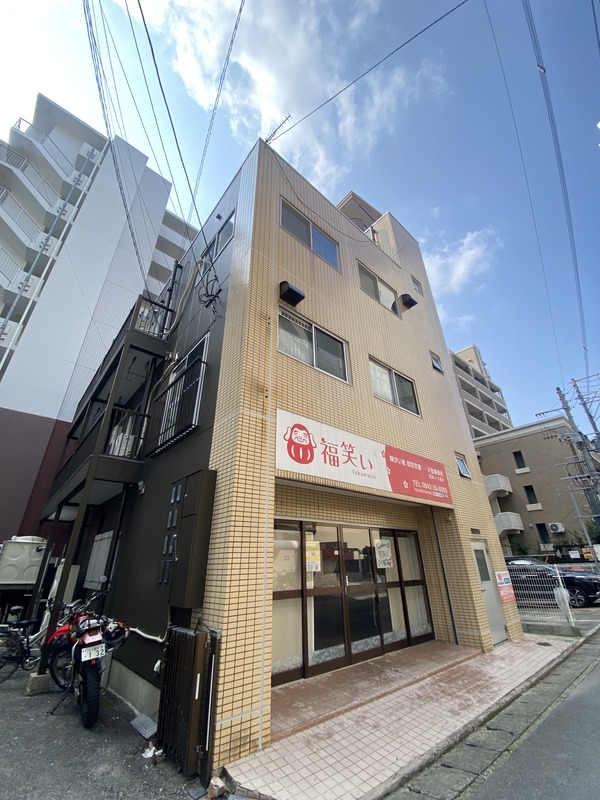 外壁 1