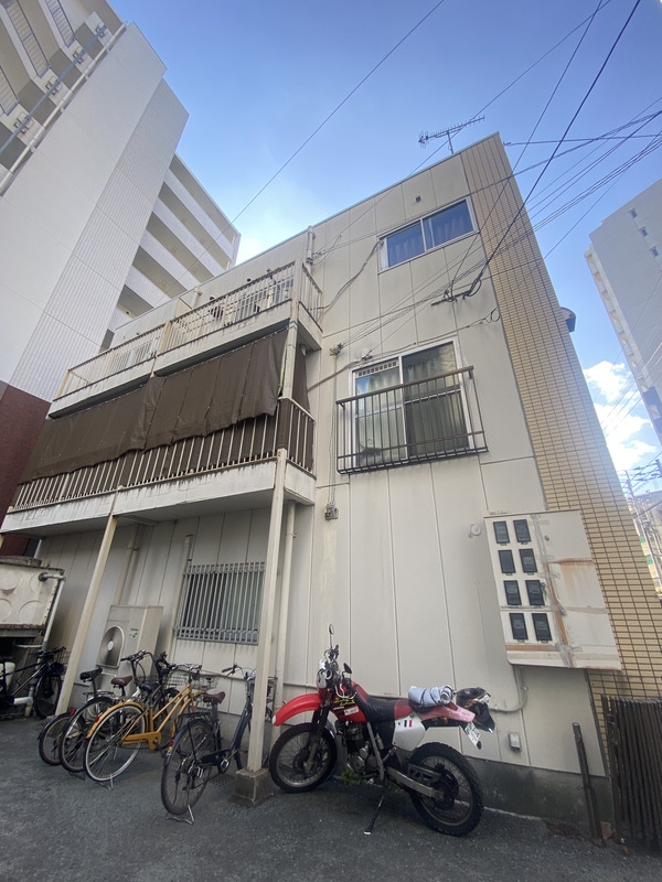 外壁 2