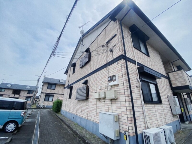 外壁 4