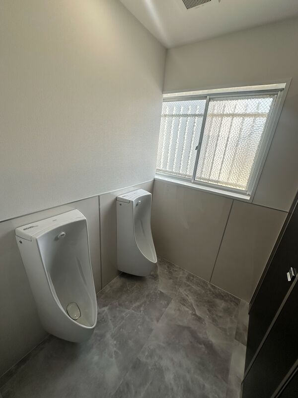 トイレ 2